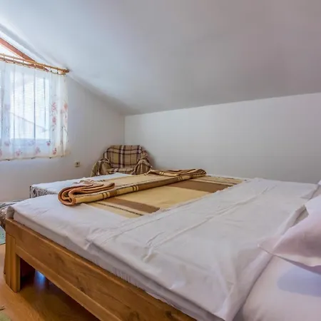 Apartment Ferienwohnung Fuer 5 Personen Ca 84 Qm In Crikvenica, Kvarner Bucht Und Umgebung *