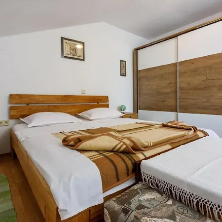 Ferienwohnung Fuer 5 Personen Ca 84 Qm In Crikvenica, Kvarner Bucht Und Umgebung Apartment Crikvenica
