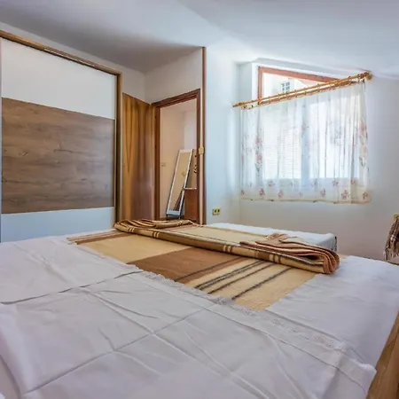 Ferienwohnung Fuer 5 Personen Ca 84 Qm In Crikvenica, Kvarner Bucht Und Umgebung *